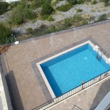 Sunset Bay View טרוגיר